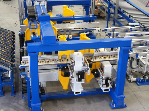 Crosswise profiling machine with center-cut